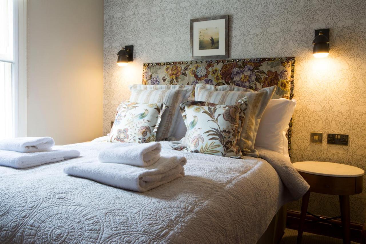 The Legh Arms Prestbury Bed & Breakfast Macclesfield Exterior photo