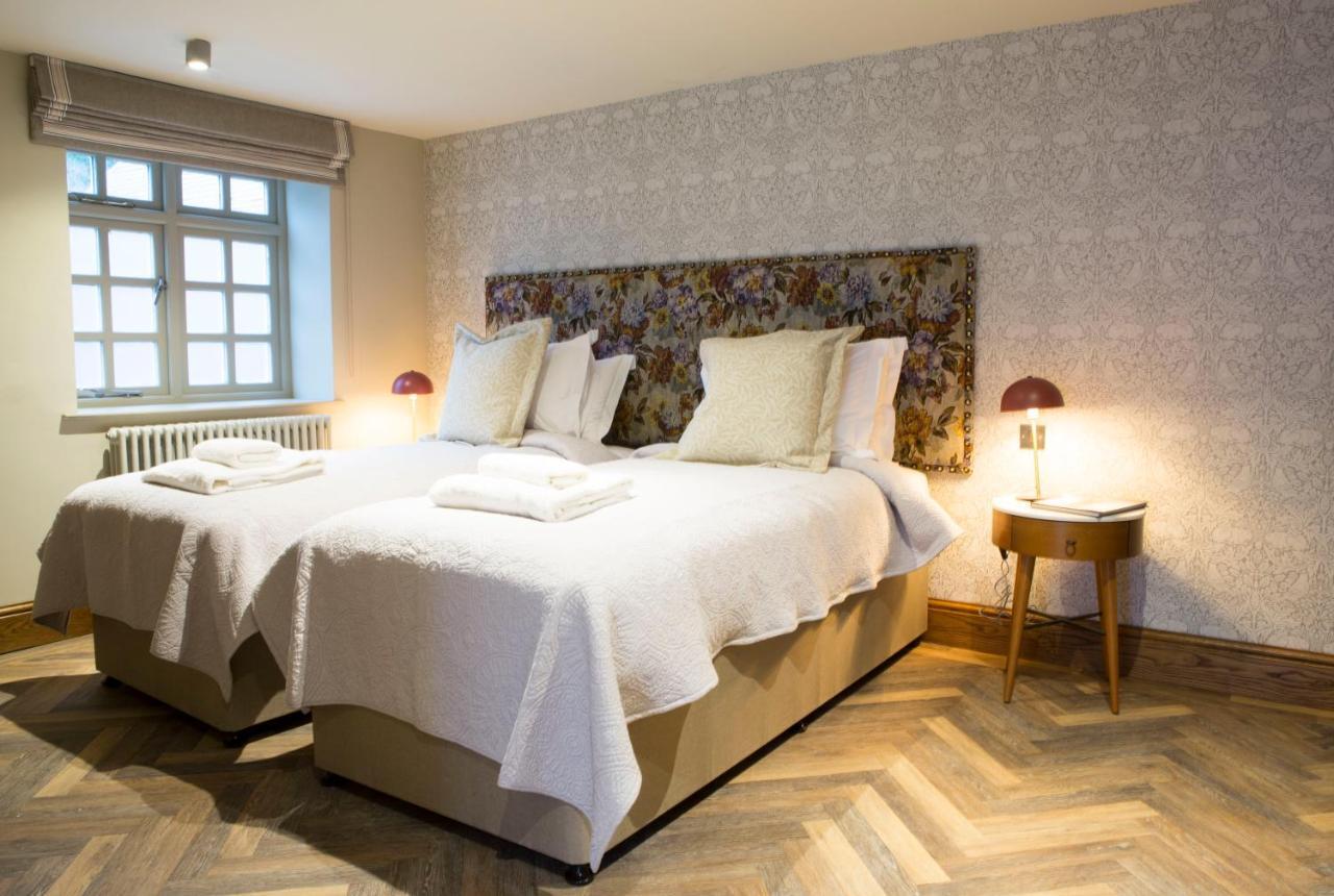 The Legh Arms Prestbury Bed & Breakfast Macclesfield Exterior photo